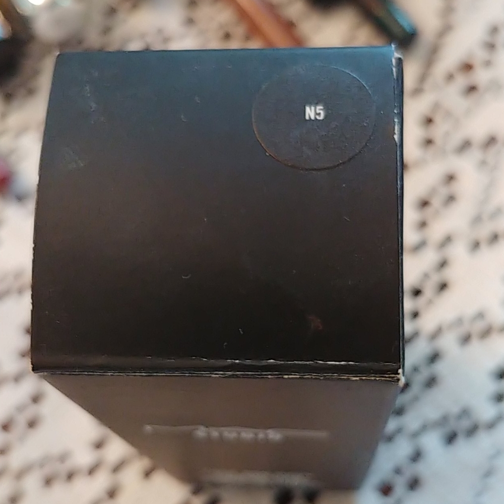 MAC Face and Body Foundation